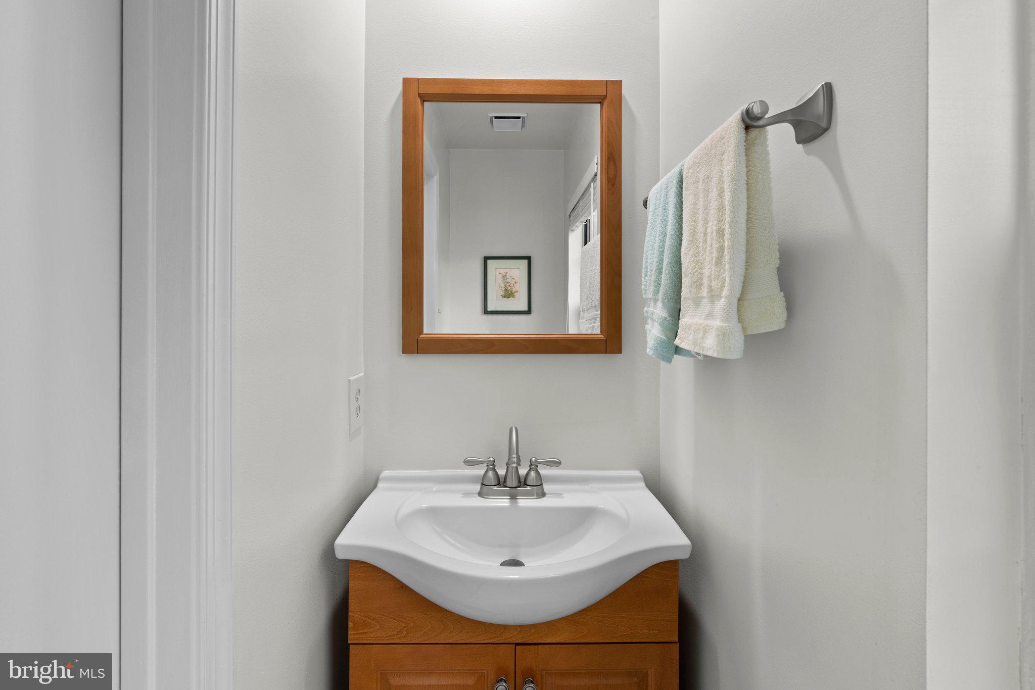 1510 Arcola Court Crofton, MD 21114 - Photo 11 of 29 1/2 bath.