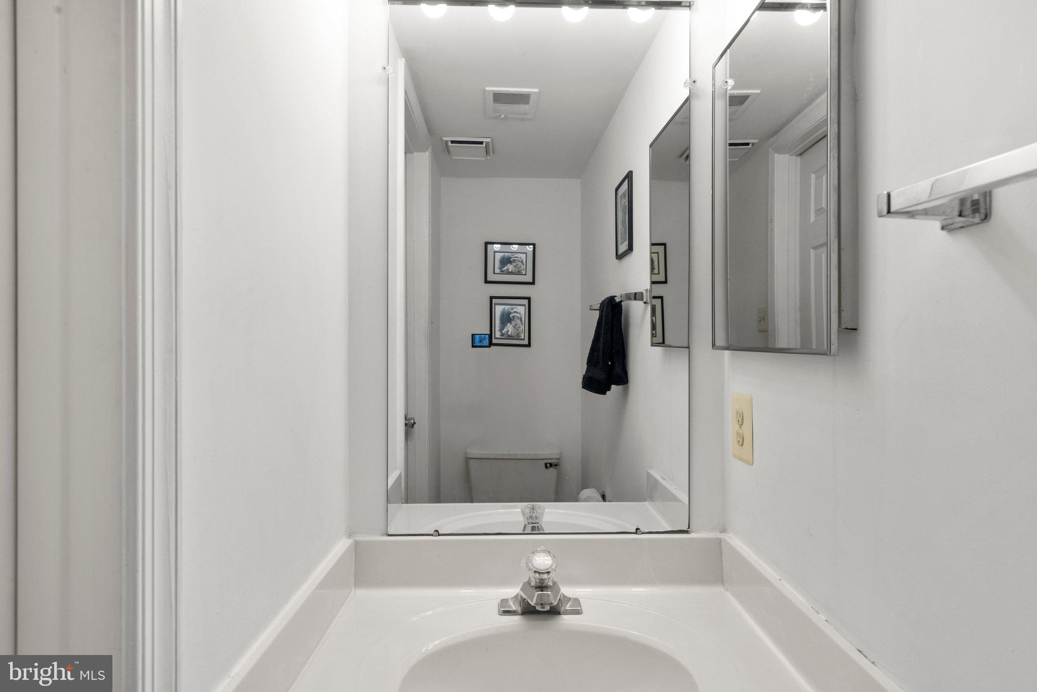 1510 Arcola Court Crofton, MD 21114 - Photo 25 of 29 1/2 bath