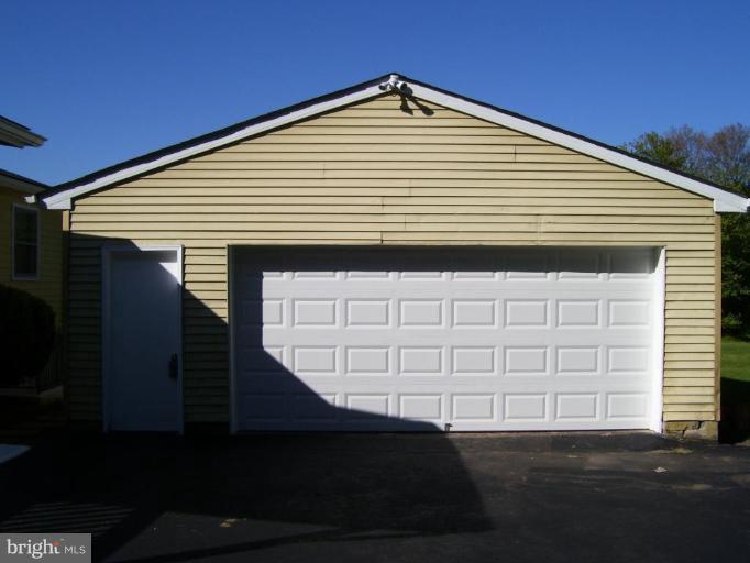 4828 Pleasant Grove Road Reisterstown, MD 21136 - Photo 16 of 30 Garage 1