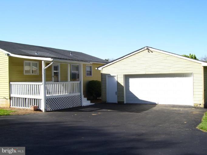 4828 Pleasant Grove Road Reisterstown, MD 21136 - Photo 17 of 30 Garage 2