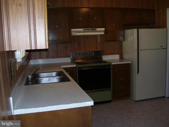 4828 Pleasant Grove Road Reisterstown, MD 21136 - Photo 20 of 30 Kitchen