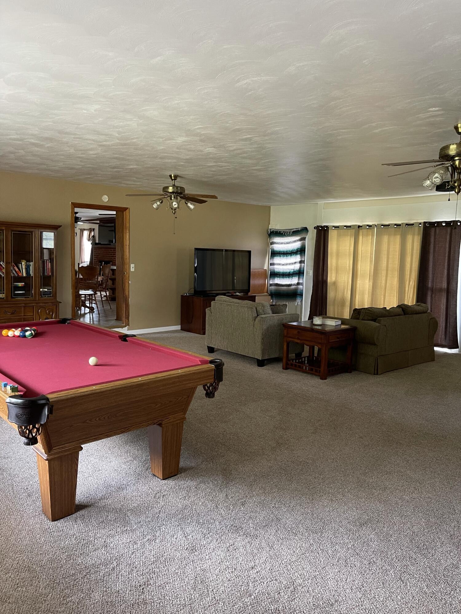 1135 Oddfellows Road Vinton, VA 24179 - Photo 18 of 34 a room with pool table and windows
