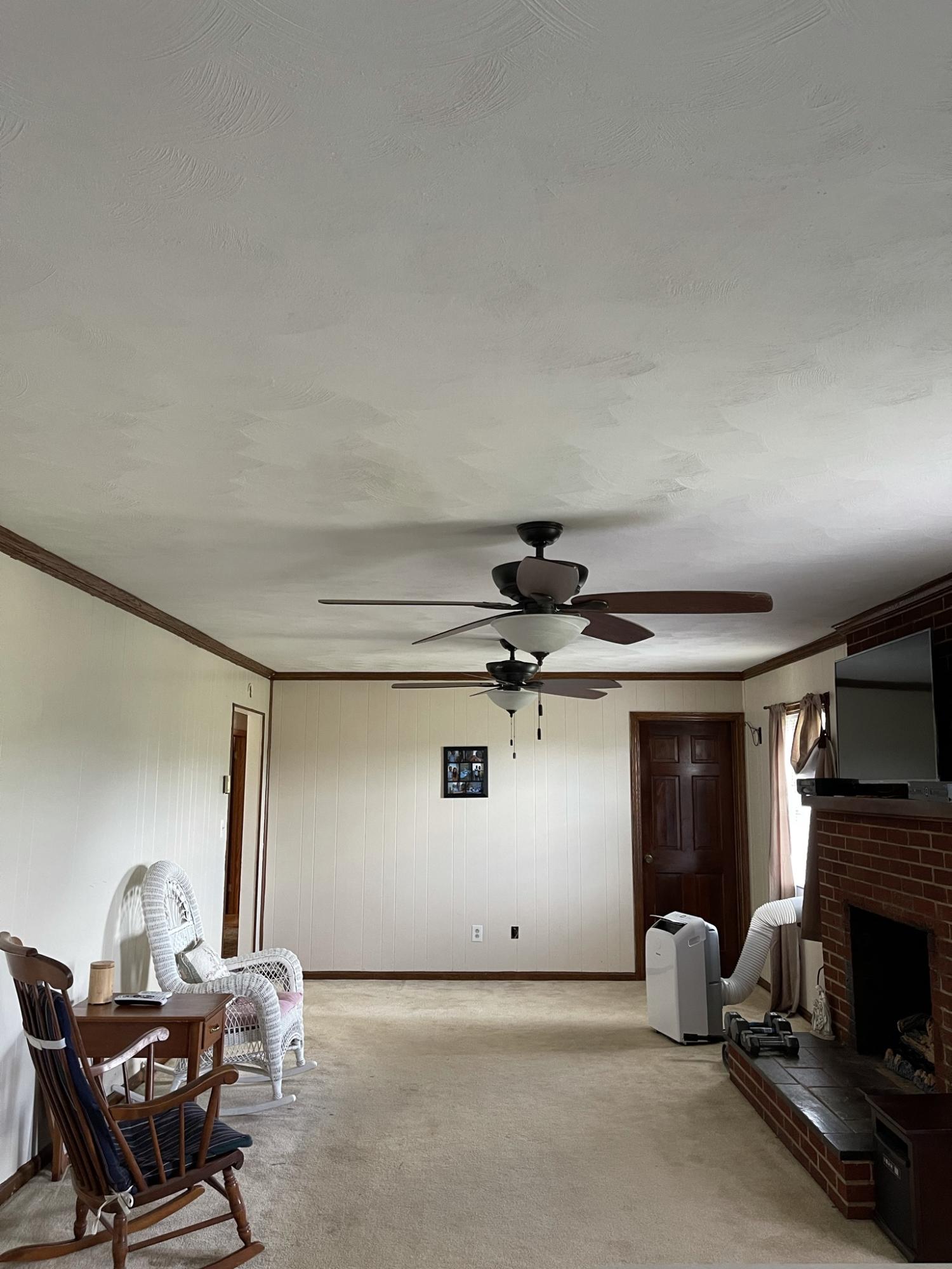 1135 Oddfellows Road Vinton, VA 24179 - Photo 8 of 34 a view of a livingroom with furniture and a window