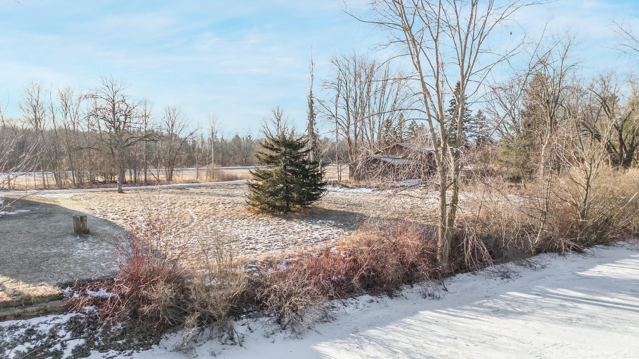 Shirley Court Winneconne, WI 54986 - Photo 5 of 9