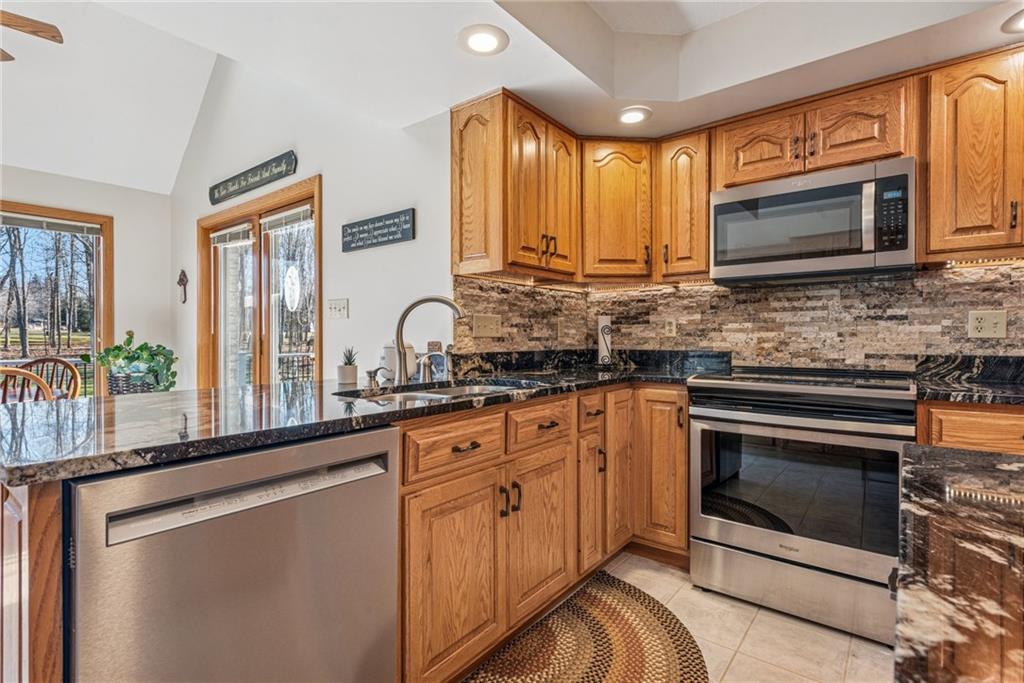 404 Oneida Trail Mercer, PA 16137 - Photo 4 of 50 Gallery Image 4