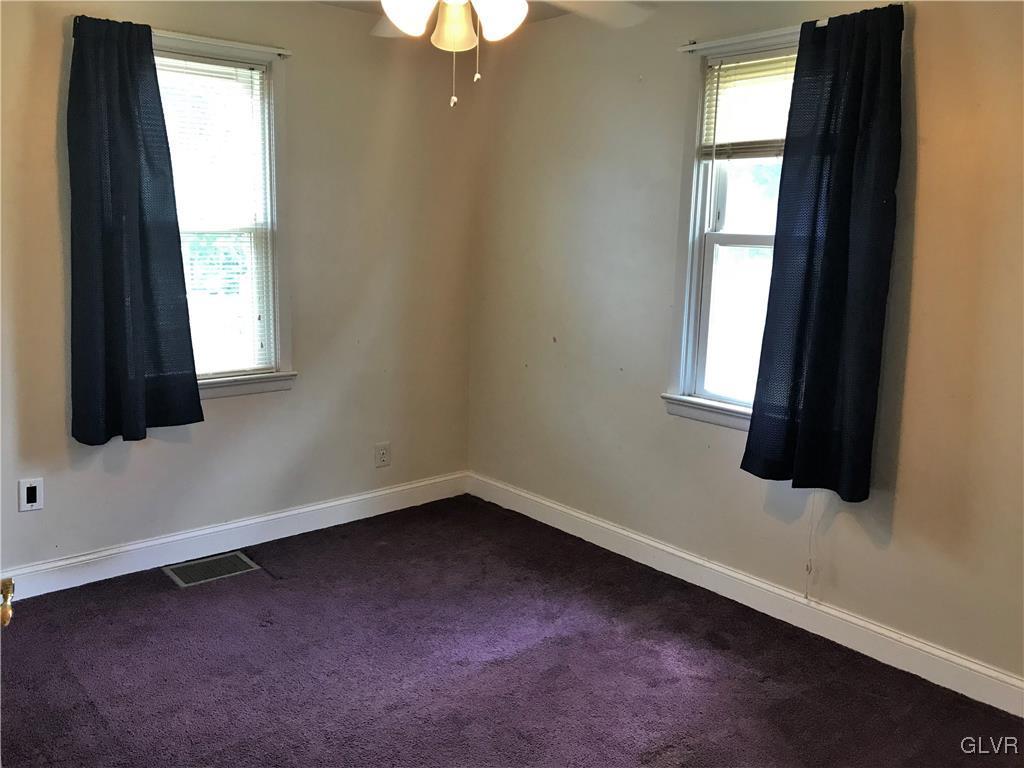 4425 Hecktown Road Bethlehem, PA 18020 - Photo 10 of 25 Gallery Image 10