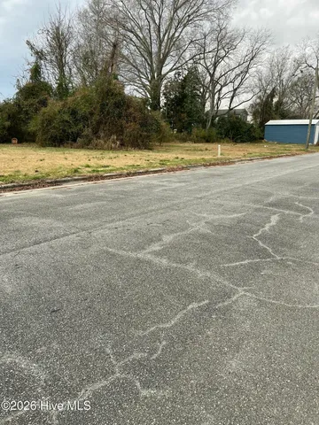 $165,000 | 821 Tayloe Street, Washington, NC 27889