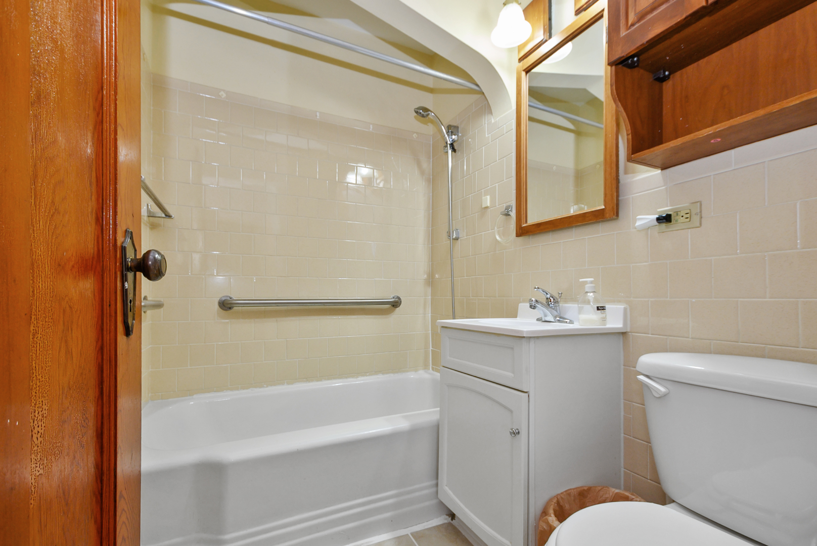 10455 South Spaulding Avenue Chicago, IL 60655 - Photo 11 of 17