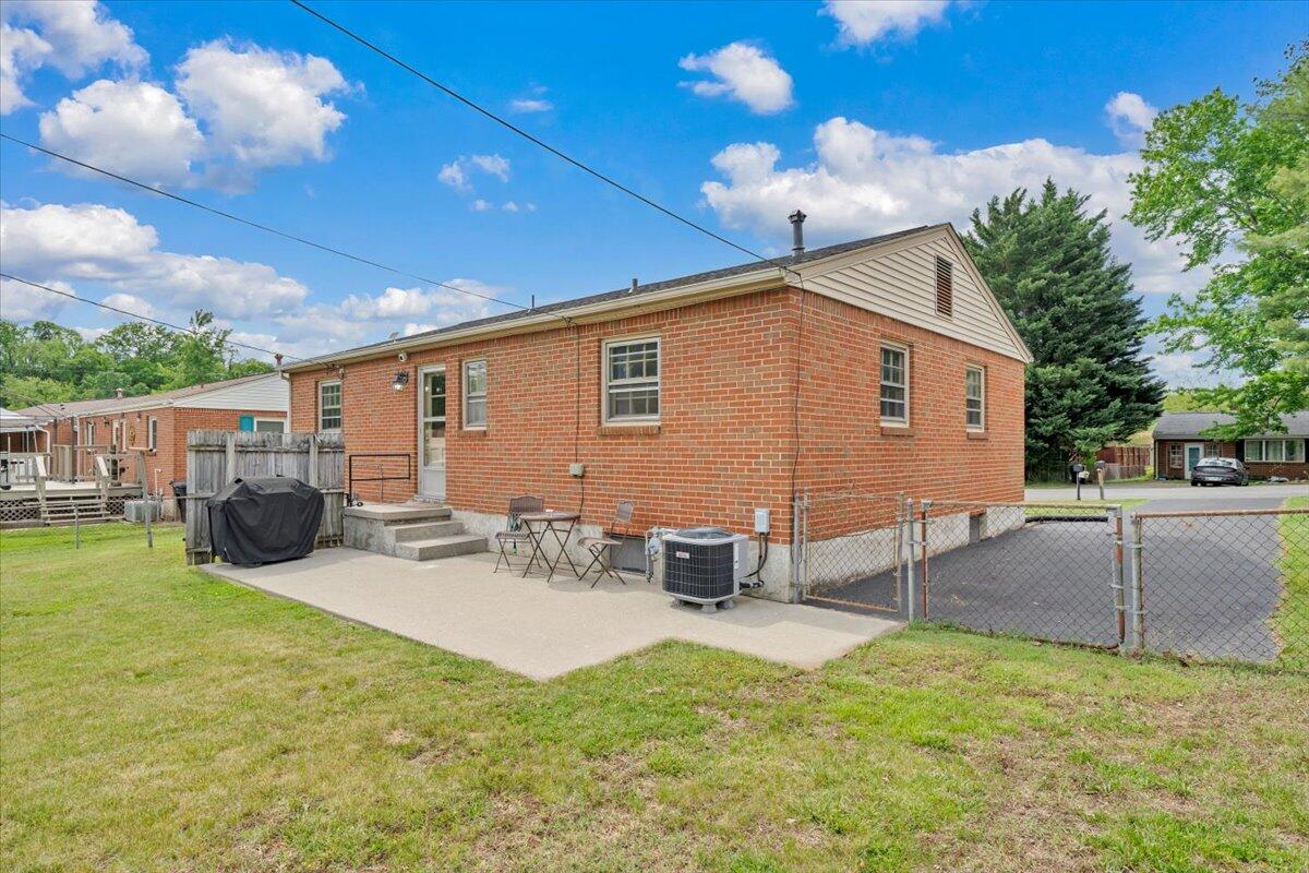 139 Return Road Roanoke, VA 24019 - Photo 40 of 47 40-MIB01023