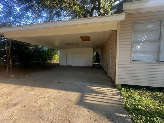 $1,100 | 30121 Julia Street, Albany, LA 70711