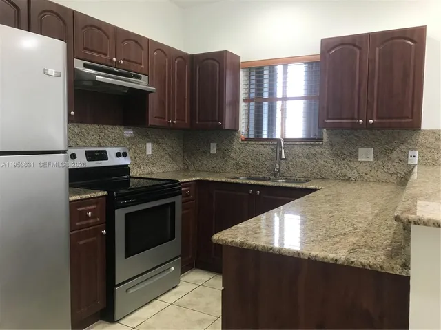 $3,900 | 2060 Northwest 113 Terrace, Miami, FL 33167
