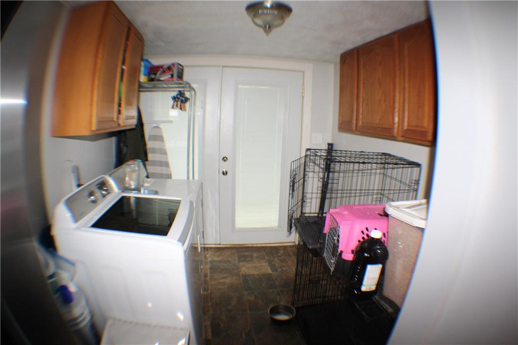 1725 East Thompson Road Indianapolis, IN 46227 - Photo 6 of 10 Gallery Image 6