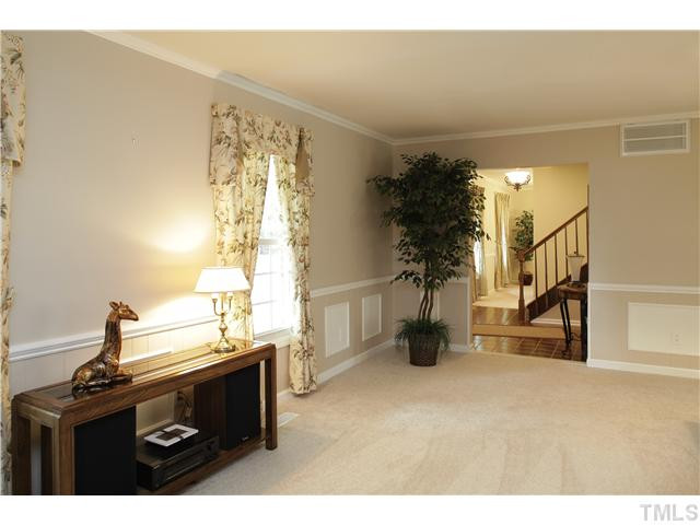 2900 Adrian Court Raleigh, NC 27604 - Photo 5 of 18 Photo 5