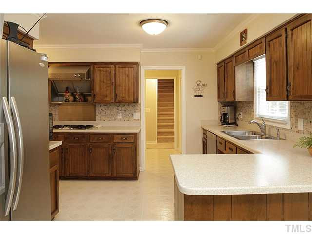 2900 Adrian Court Raleigh, NC 27604 - Photo 9 of 18 Photo 9
