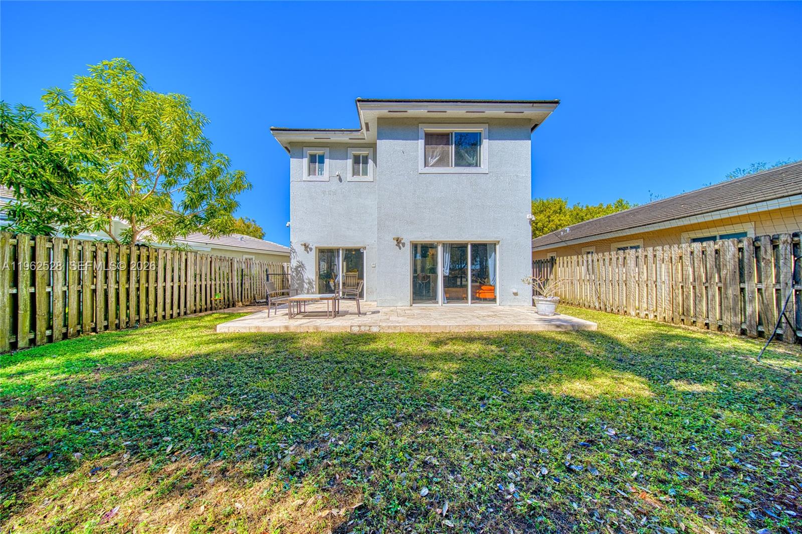 3228 Southeast 3rd Drive Homestead, FL 33033 - Photo 10 of 37