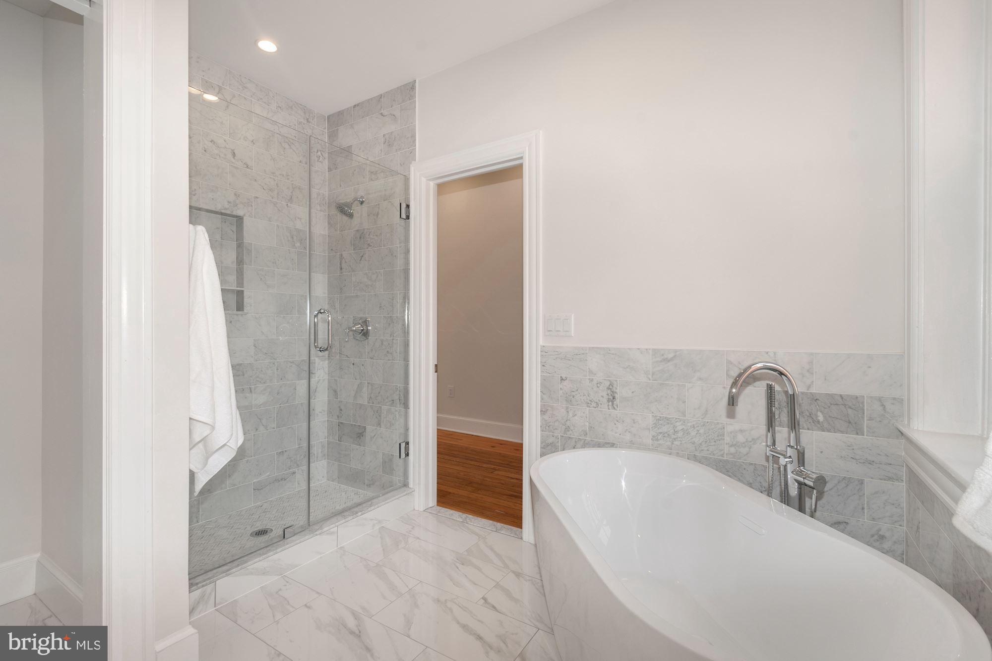 1303 R Street Northwest Washington, DC 20009 - Photo 16 of 31