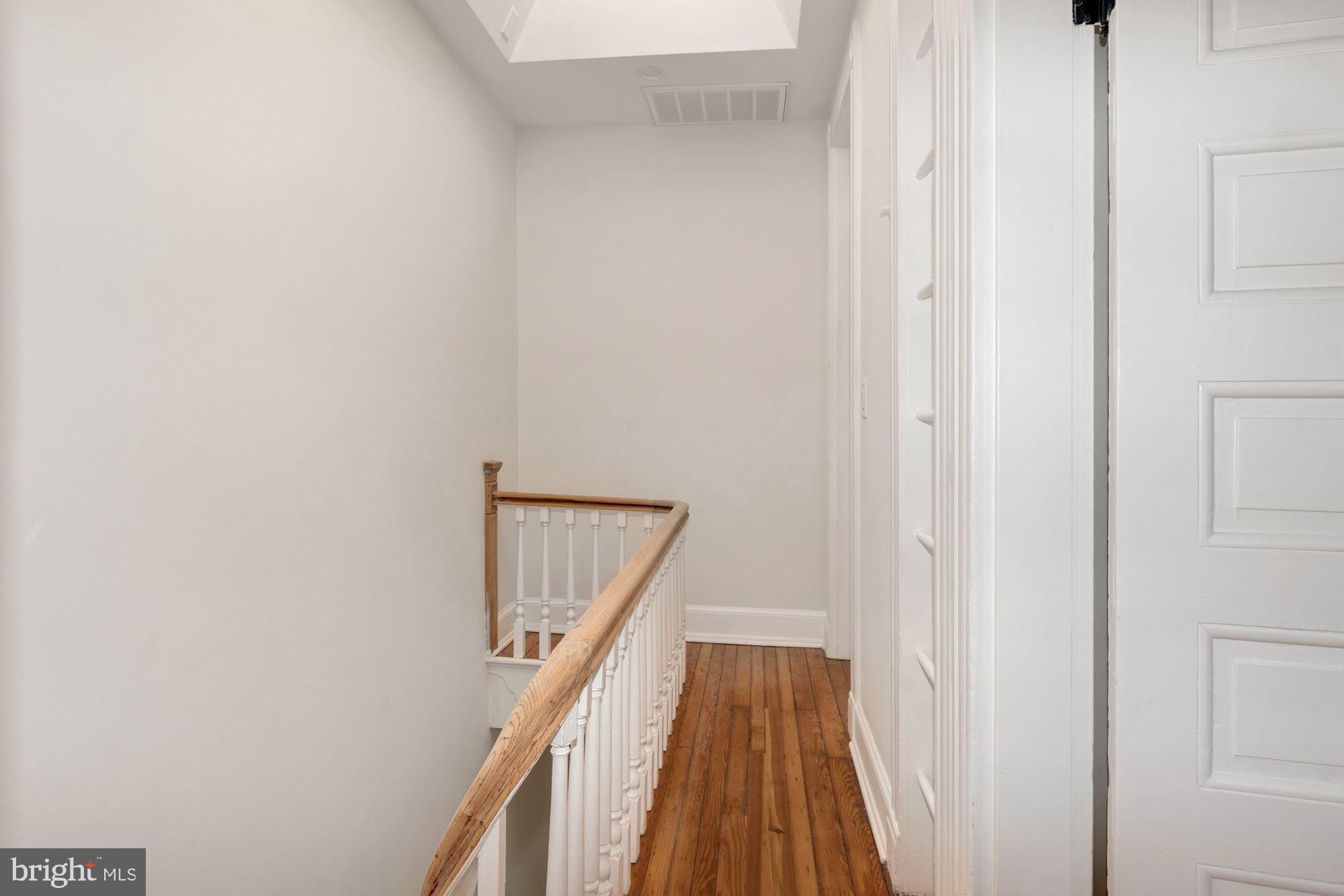 1303 R Street Northwest Washington, DC 20009 - Photo 18 of 31