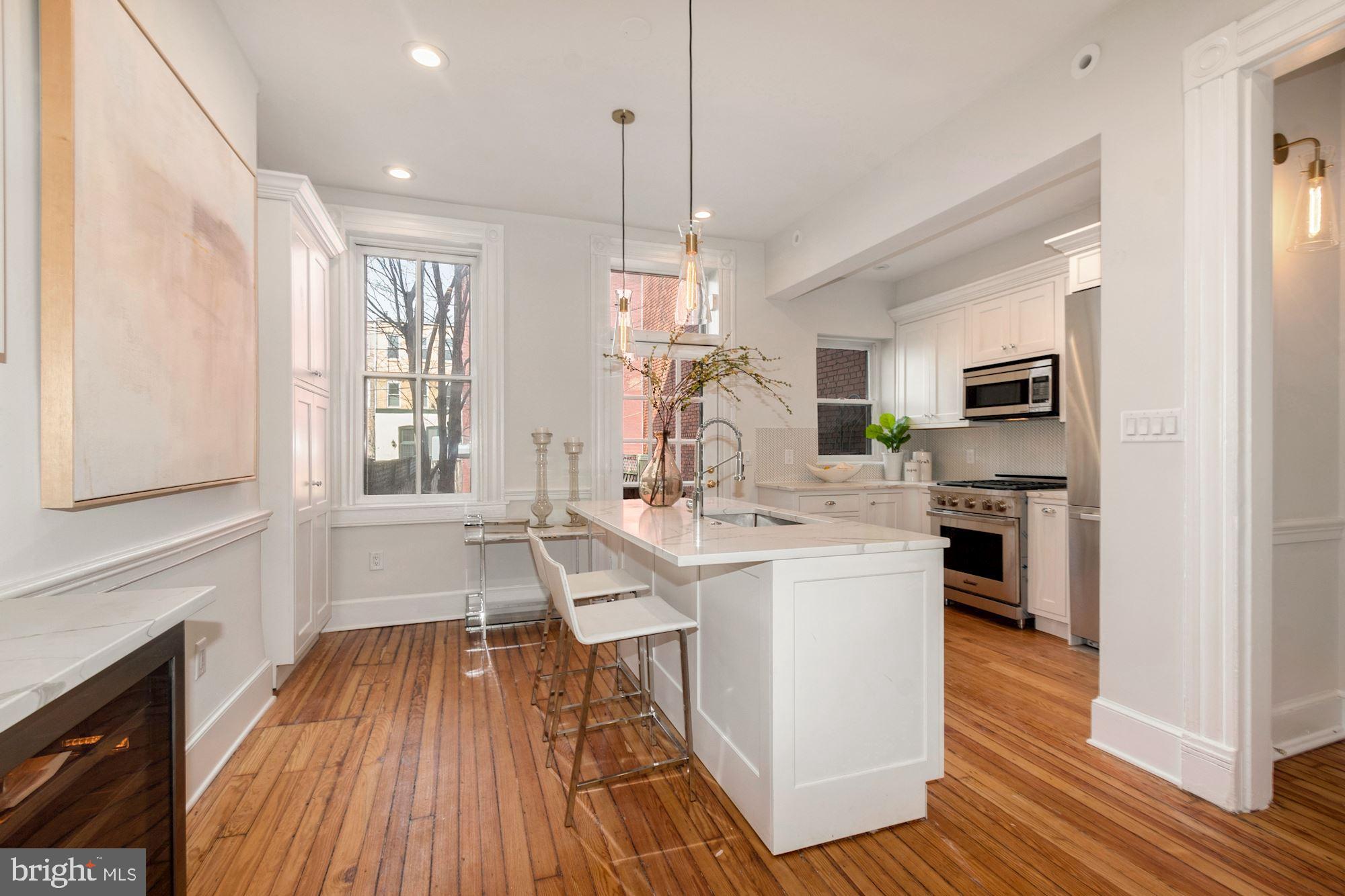 1303 R Street Northwest Washington, DC 20009 - Photo 9 of 31