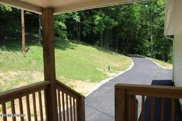 $339,900 | 2915 Flat Hollow Road, Speedwell, TN 37870