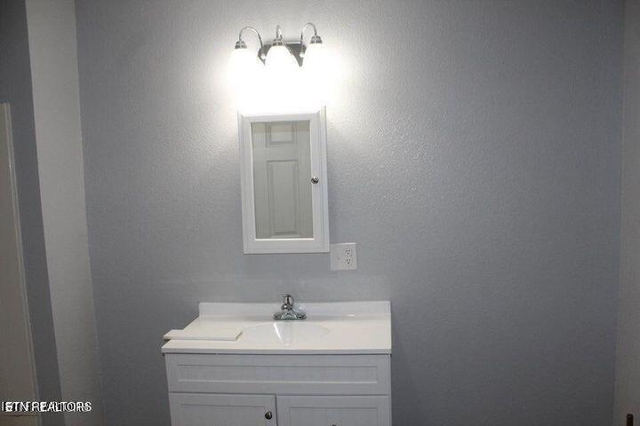 2915 Flat Hollow Road Speedwell, TN 37870 - Photo 29 of 31 29