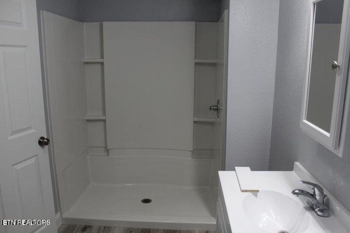 2915 Flat Hollow Road Speedwell, TN 37870 - Photo 30 of 31 30