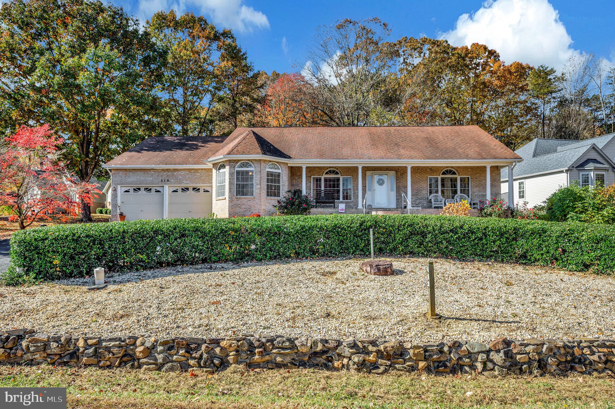 219 Cornwallis Avenue Locust Grove, VA 22508 - Photo 8 of 95