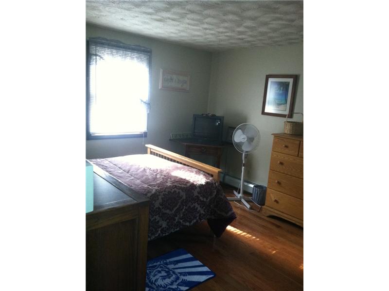 142 Juniper Road South Kingstown, RI 02879 - Photo 17 of 19 Bedroom.