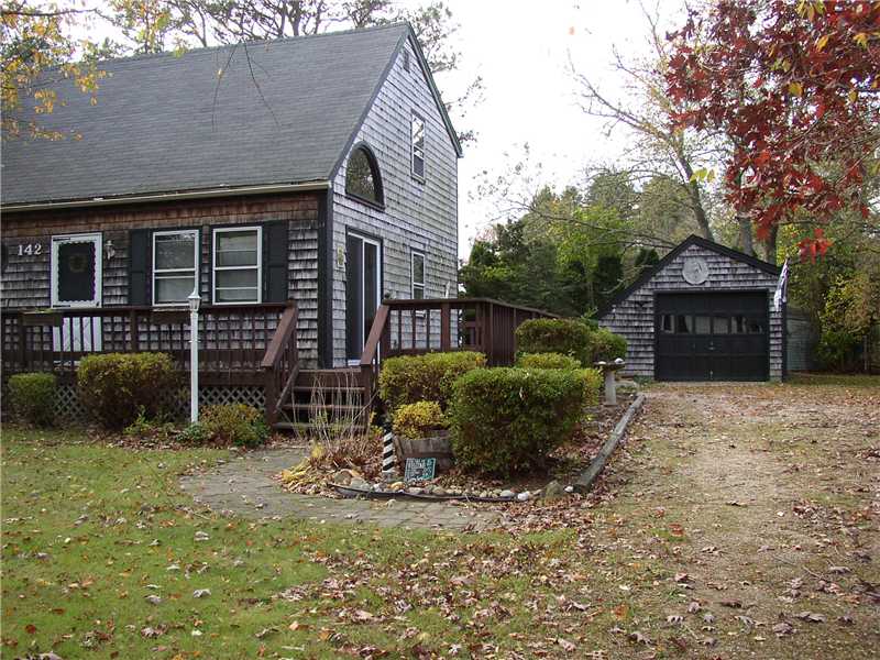 142 Juniper Road South Kingstown, RI 02879 - Photo 2 of 19 Exterior Front.
