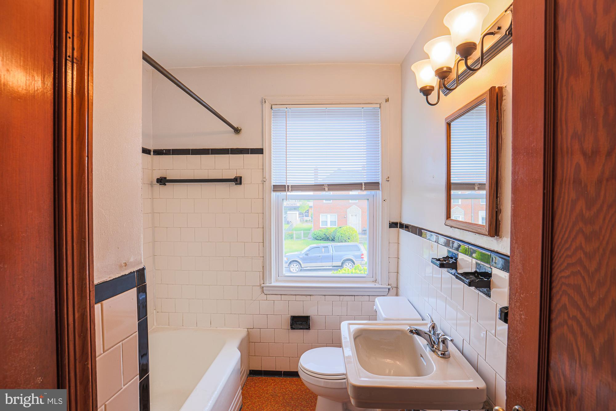 3518 Elmora Avenue Baltimore, MD 21213 - Photo 19 of 38