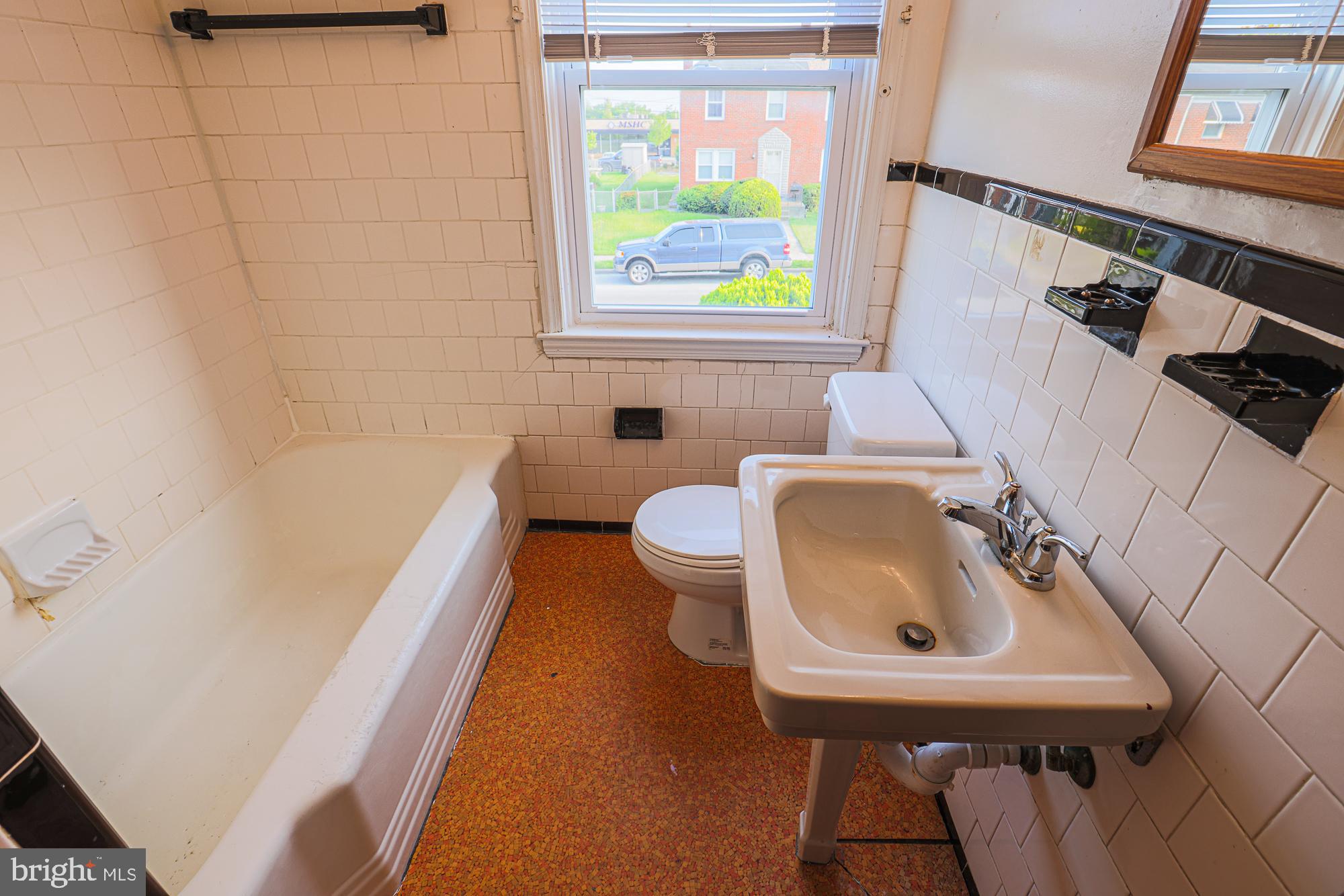 3518 Elmora Avenue Baltimore, MD 21213 - Photo 20 of 38