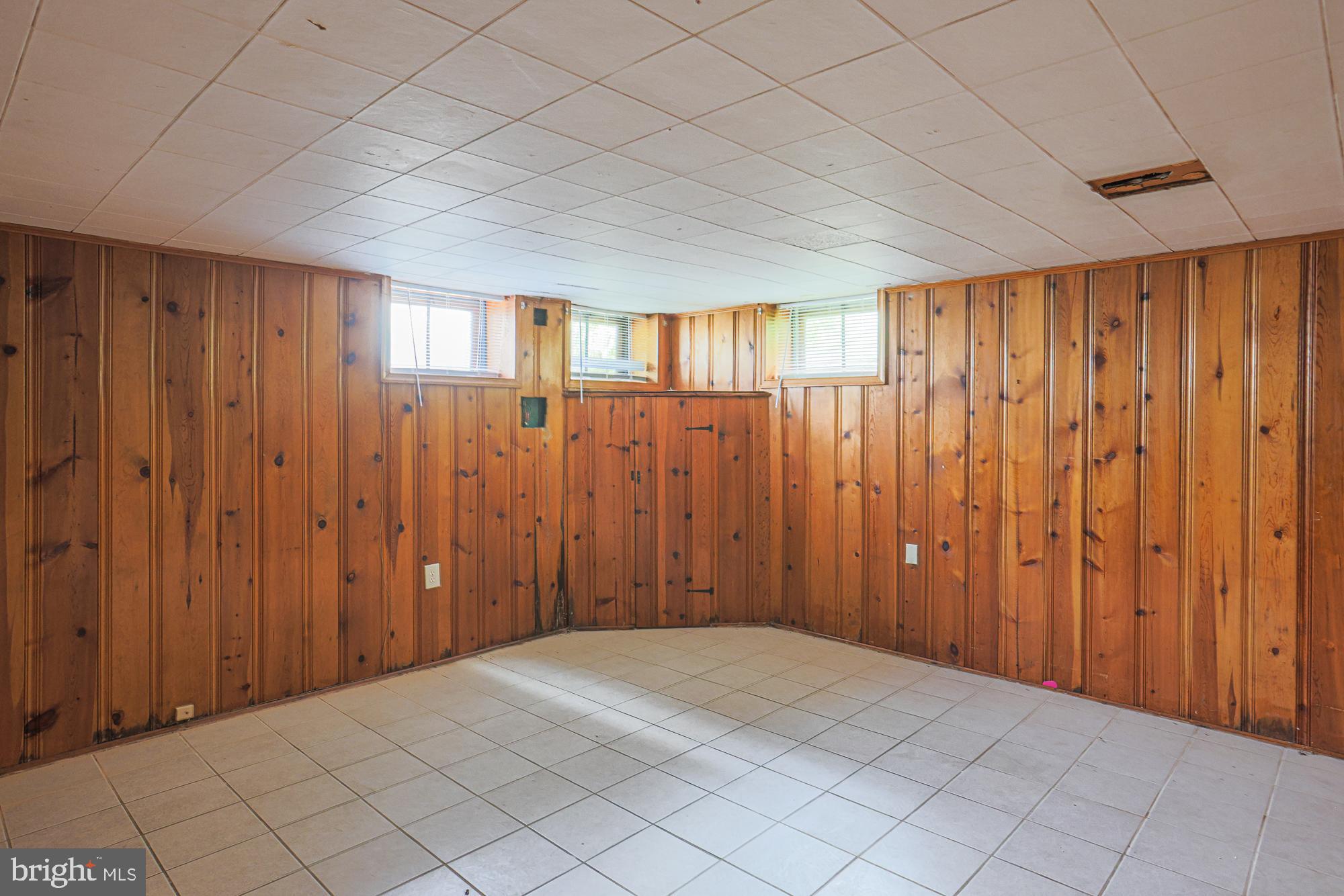 3518 Elmora Avenue Baltimore, MD 21213 - Photo 23 of 38