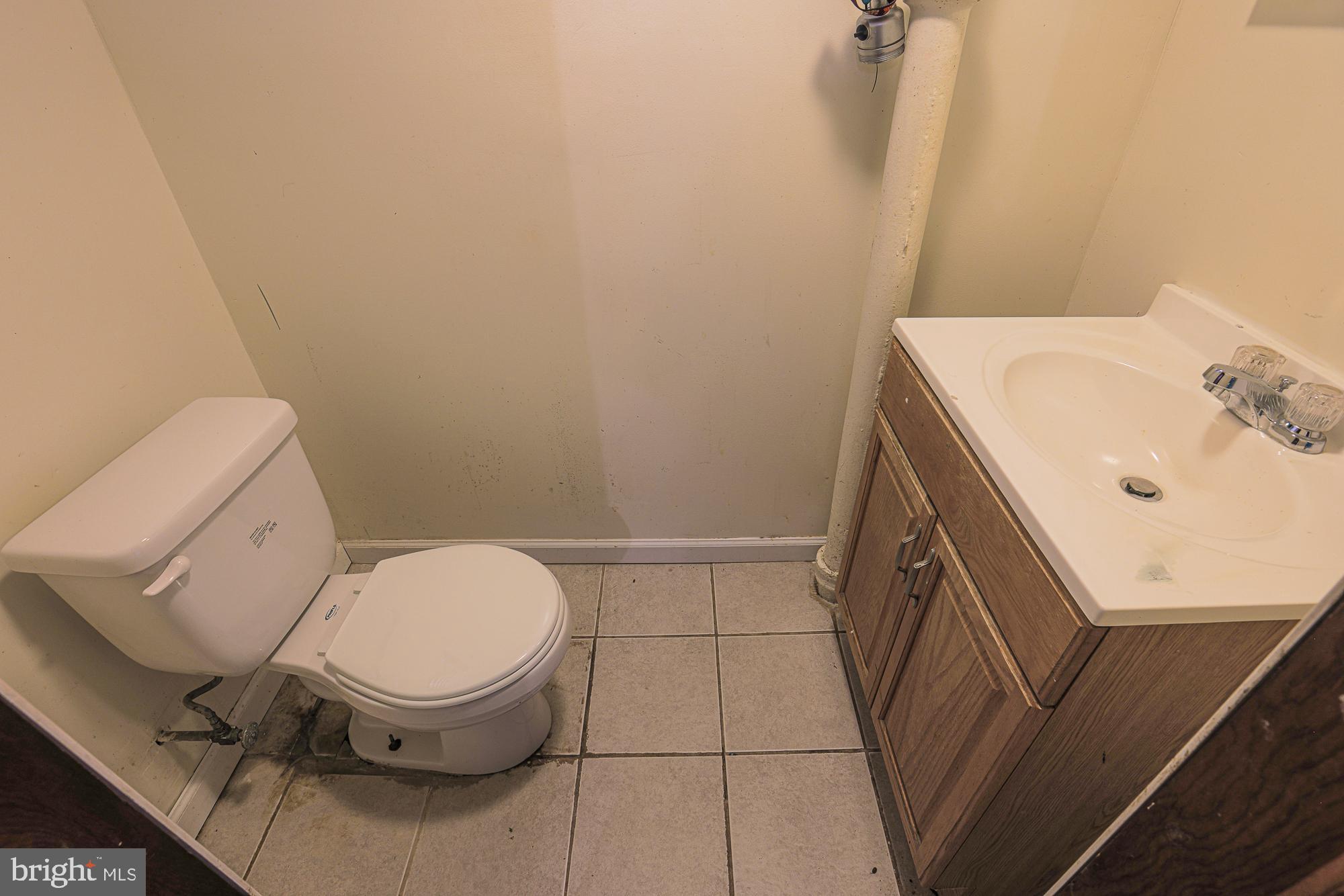 3518 Elmora Avenue Baltimore, MD 21213 - Photo 25 of 38