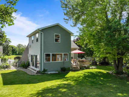 $560,000 | W6093 Mariner Hills Trail, La Grange, WI 53121