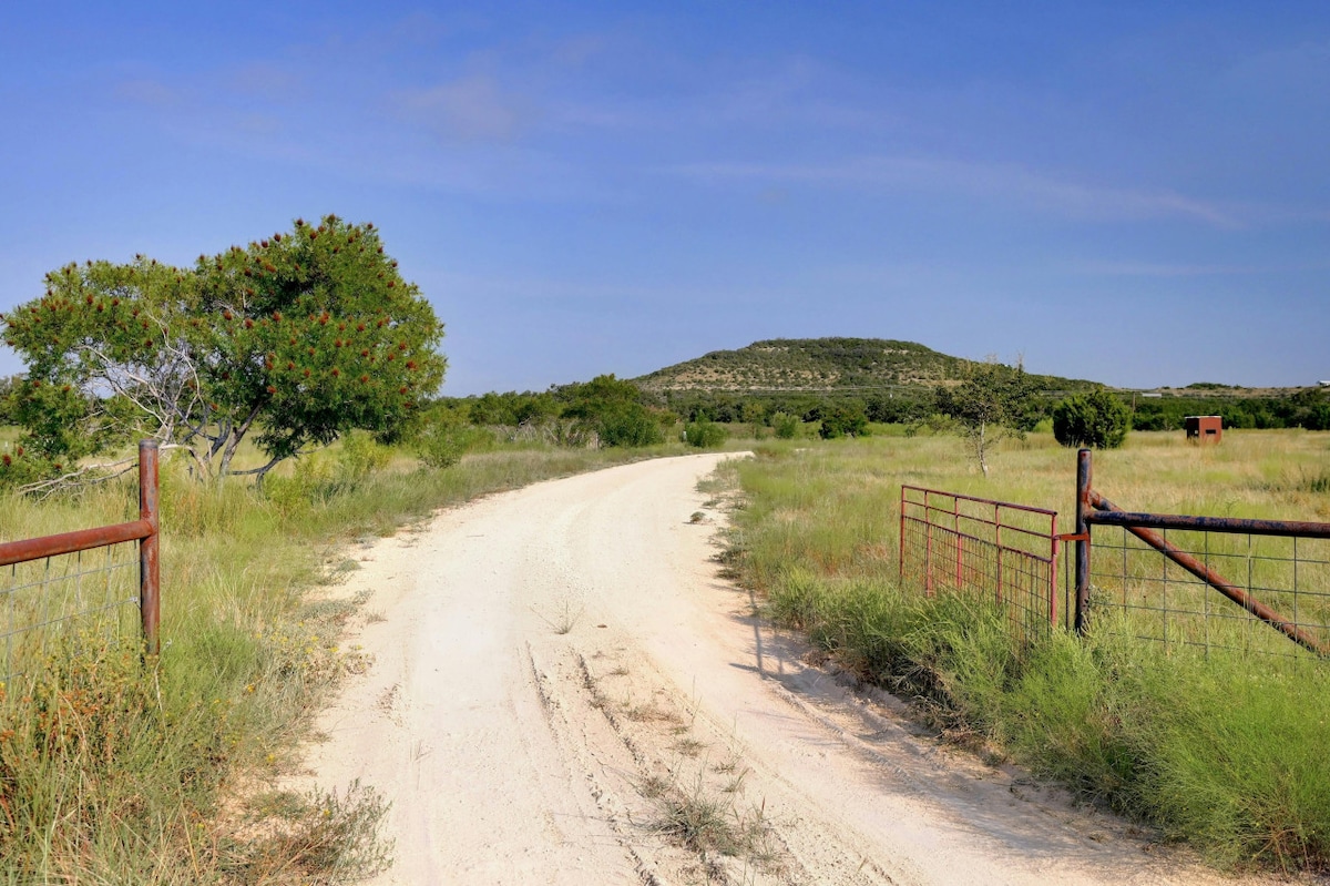 8952 Ranch Road Wimberley, TX 78676 - Photo 24 of 26