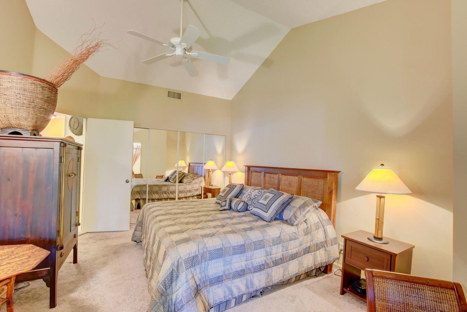 6557 Via Regina Boca Raton, FL 33433 - Photo 11 of 25 13