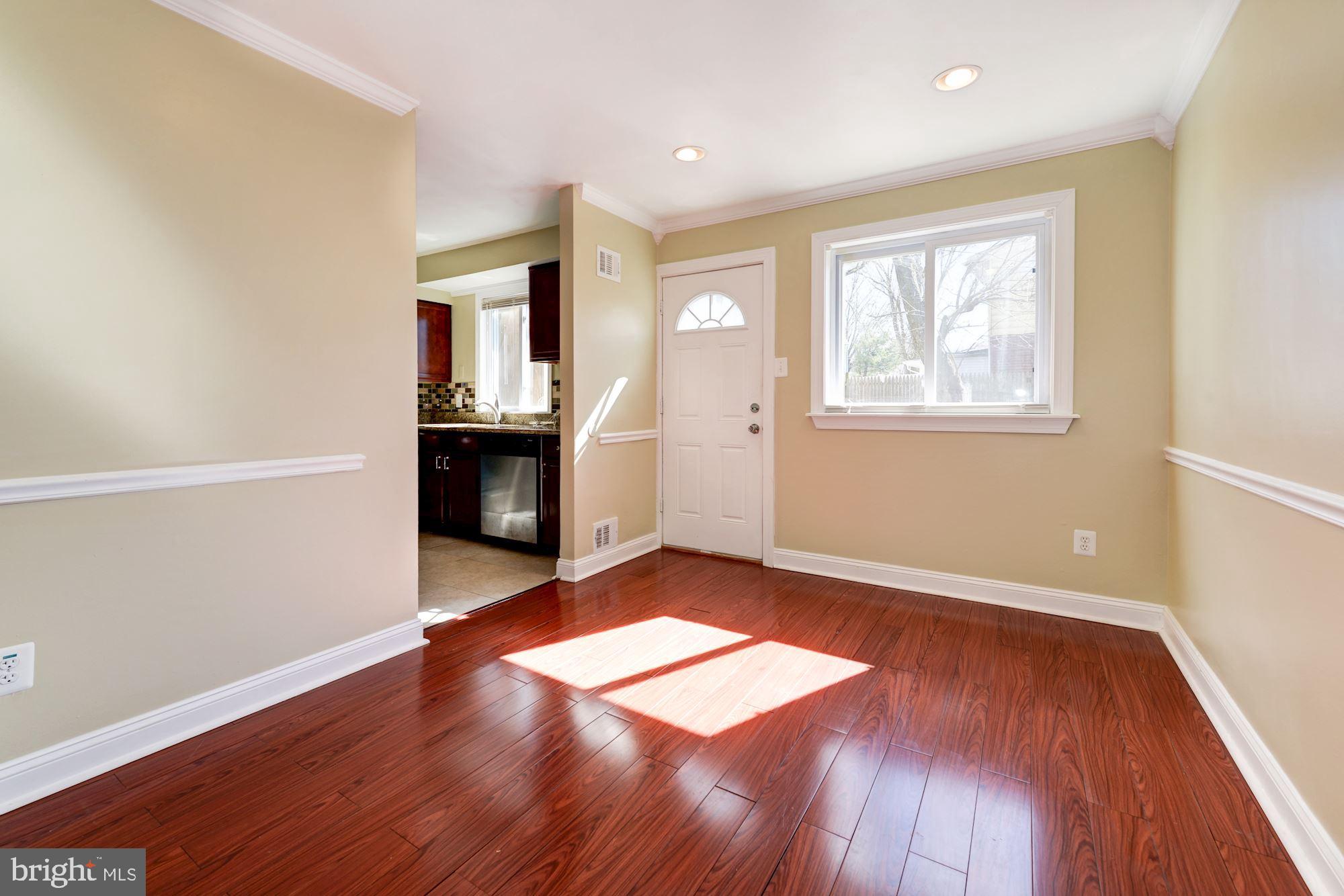6803 Forest Terrace Landover, MD 20785 - Photo 6 of 25 Dining Area