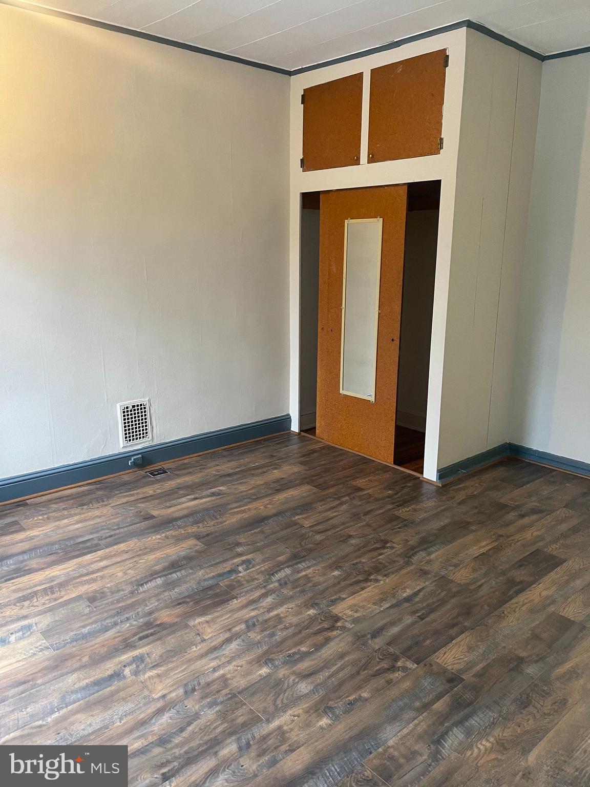 4136 Falls Road Baltimore, MD 21211 - Photo 11 of 19 Gallery Image 11