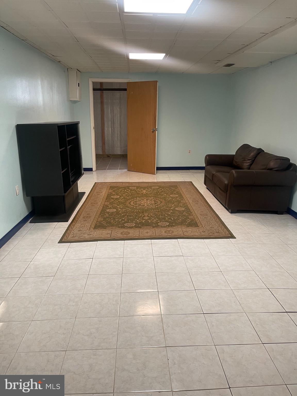 4136 Falls Road Baltimore, MD 21211 - Photo 16 of 19 Gallery Image 16