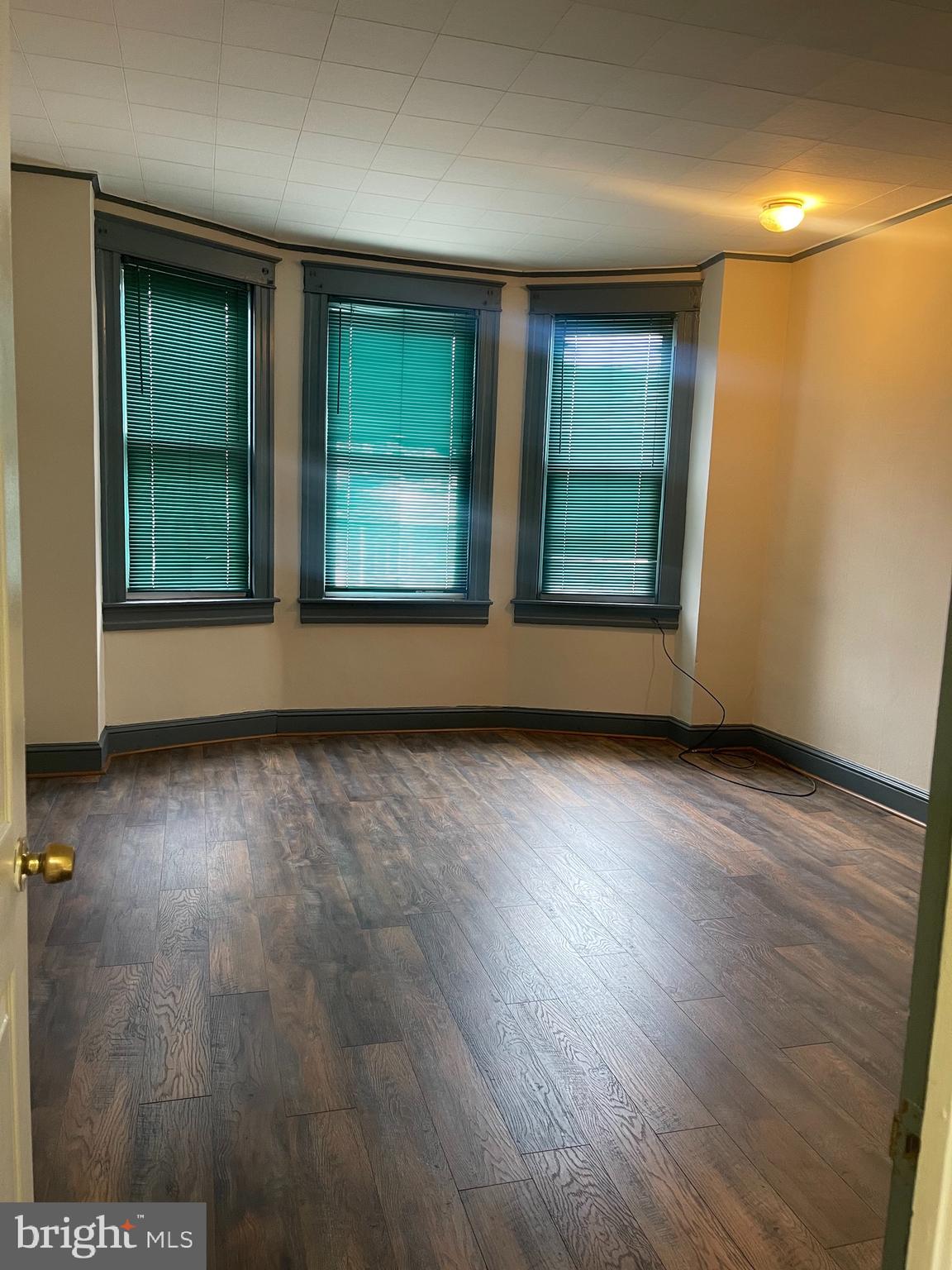 4136 Falls Road Baltimore, MD 21211 - Photo 10 of 19 Gallery Image 10