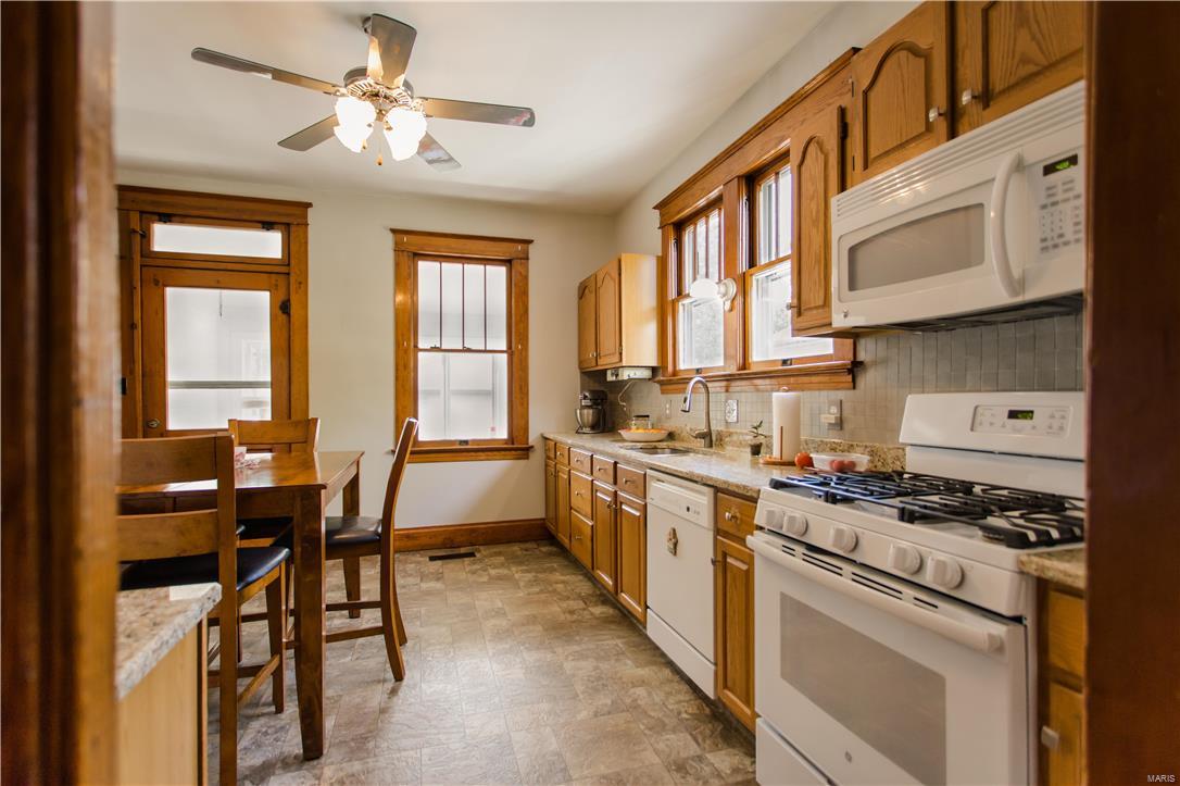 529 South Church Street Waterloo, IL 62298 - Photo 16 of 41