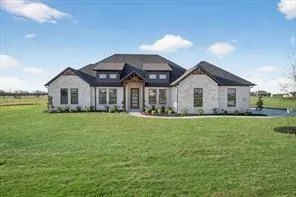$560,000 | 860 Alondrita Street, Celeste, TX 75423