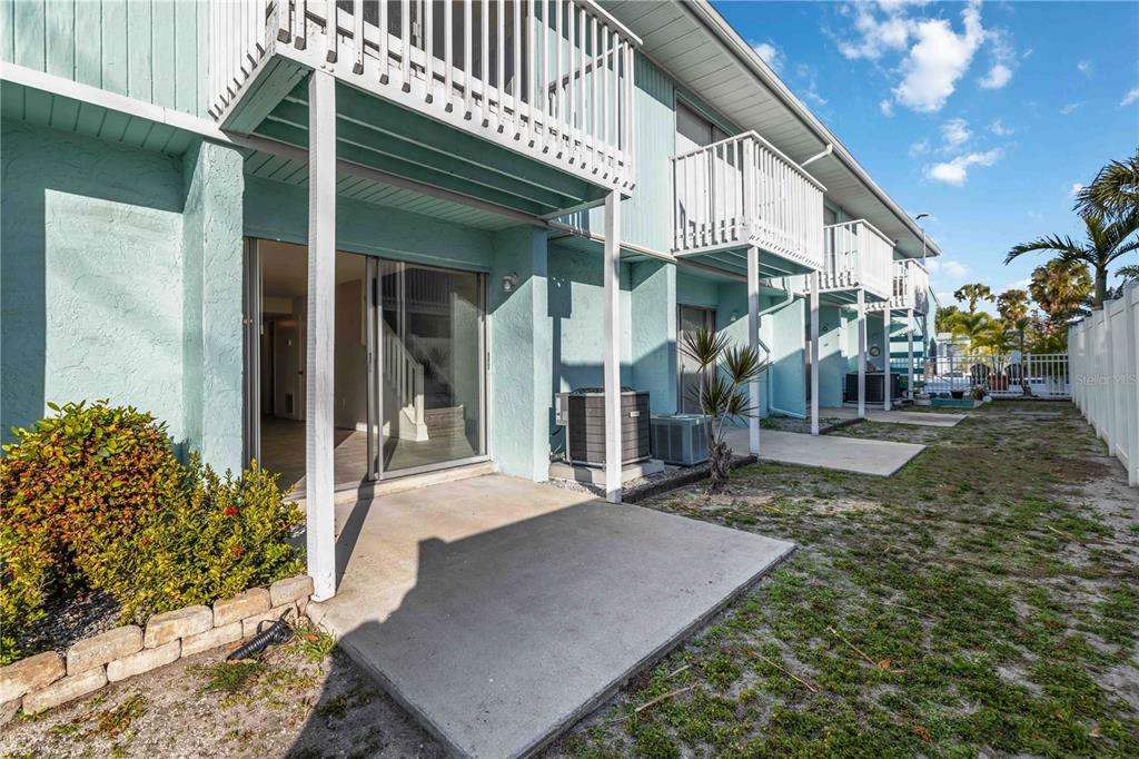 3569 Bee Ridge Road Sarasota, FL 34239 - Photo 25 of 32