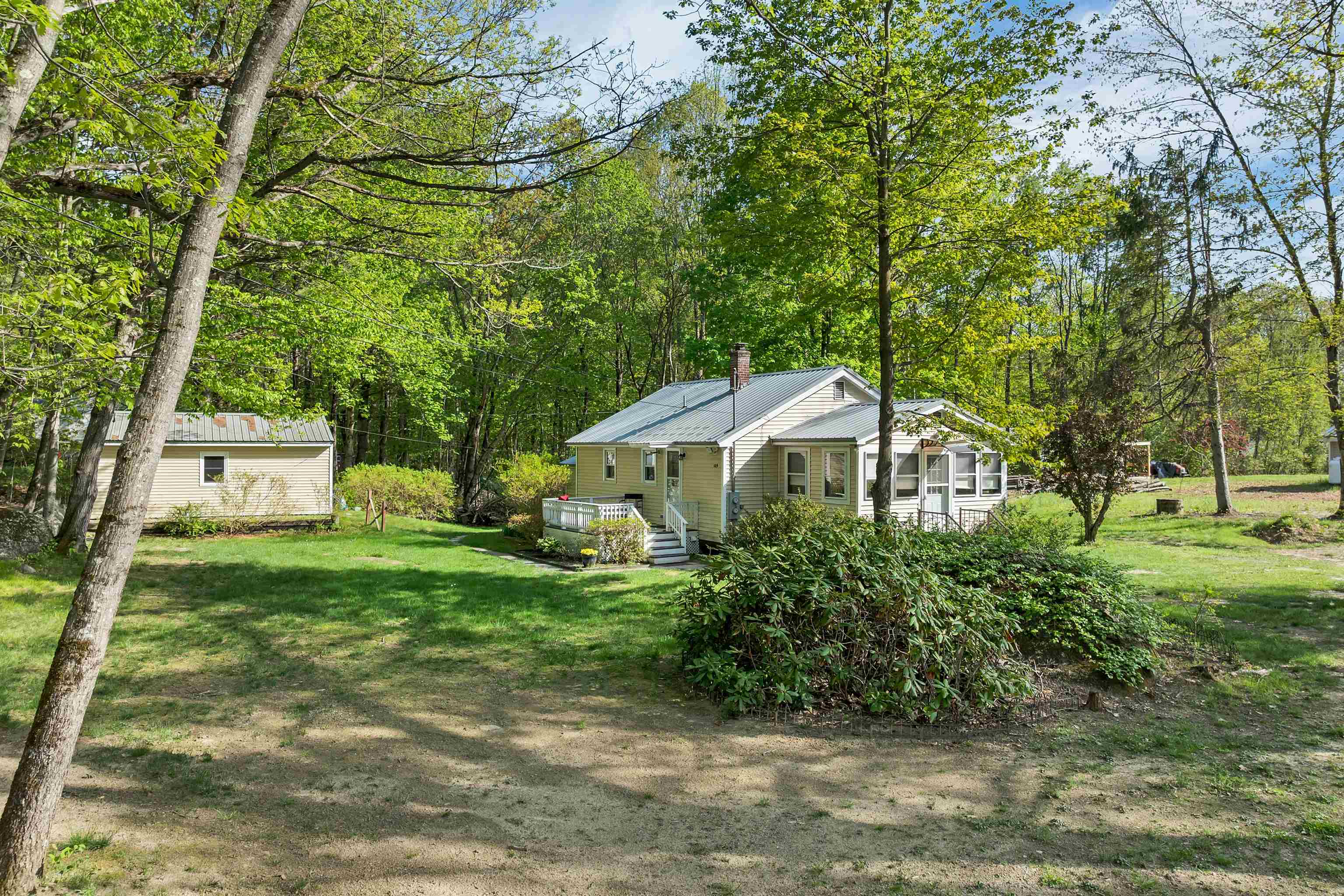 109 Barden Hill Road Hillsborough, NH 03244 - Photo 28 of 30