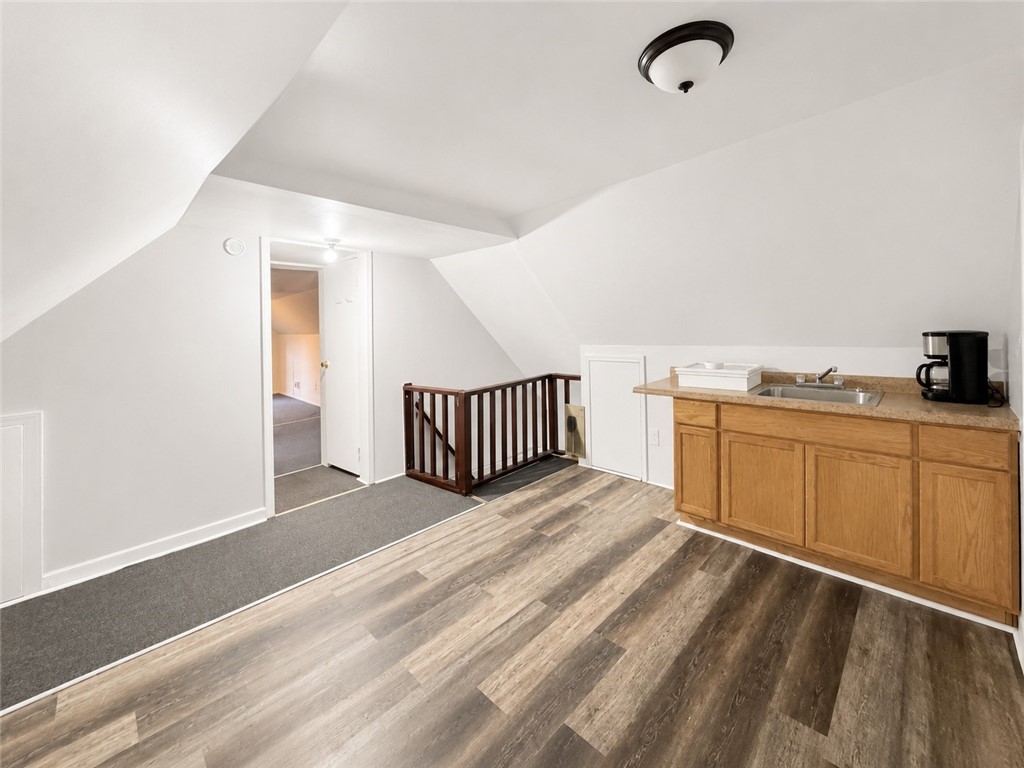 64 Murray Street Rochester, NY 14606 - Photo 21 of 27