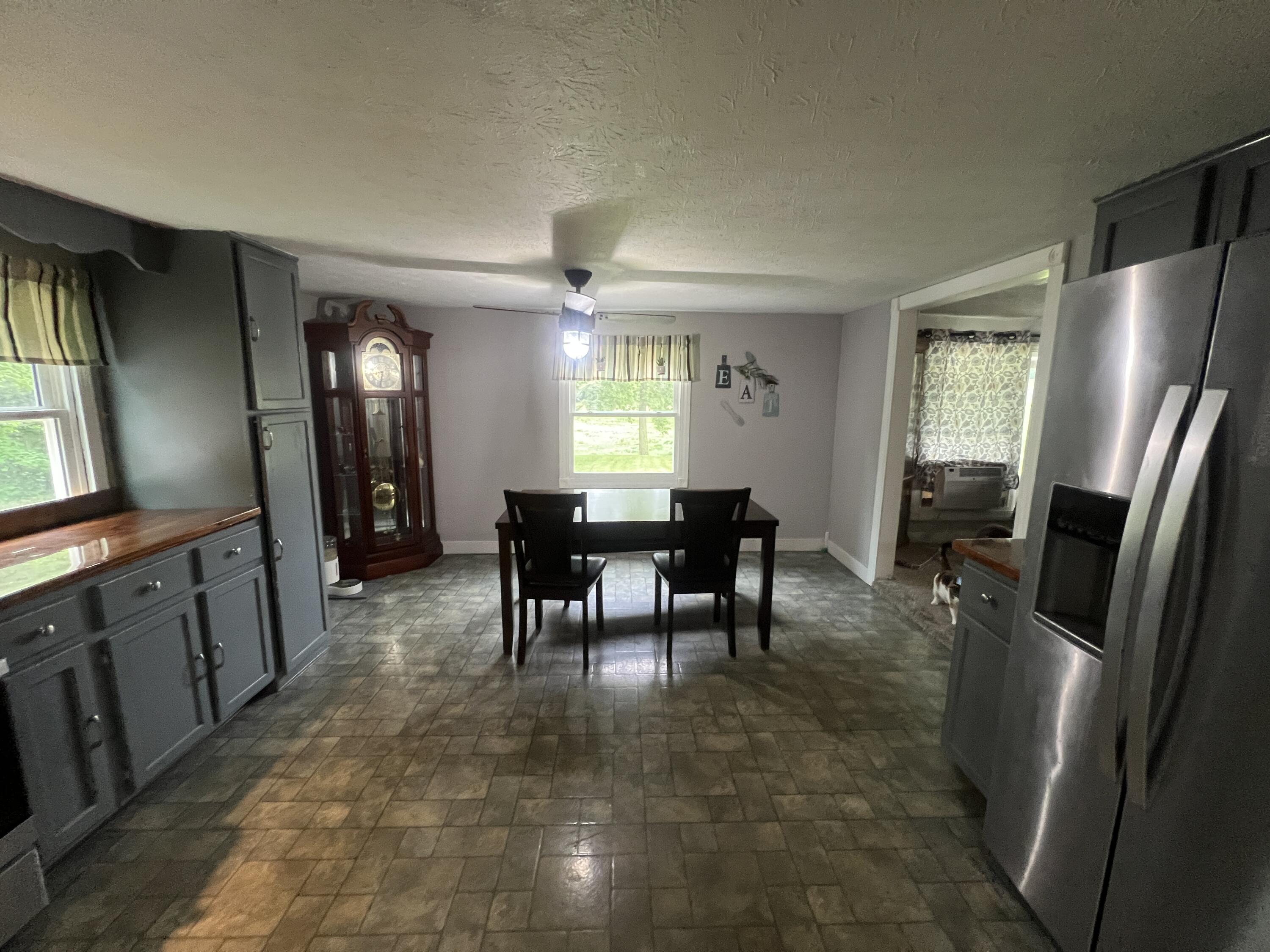 10044 Kaser Road Piqua, OH 45356 - Photo 19 of 84 Dining Area of Kitchen