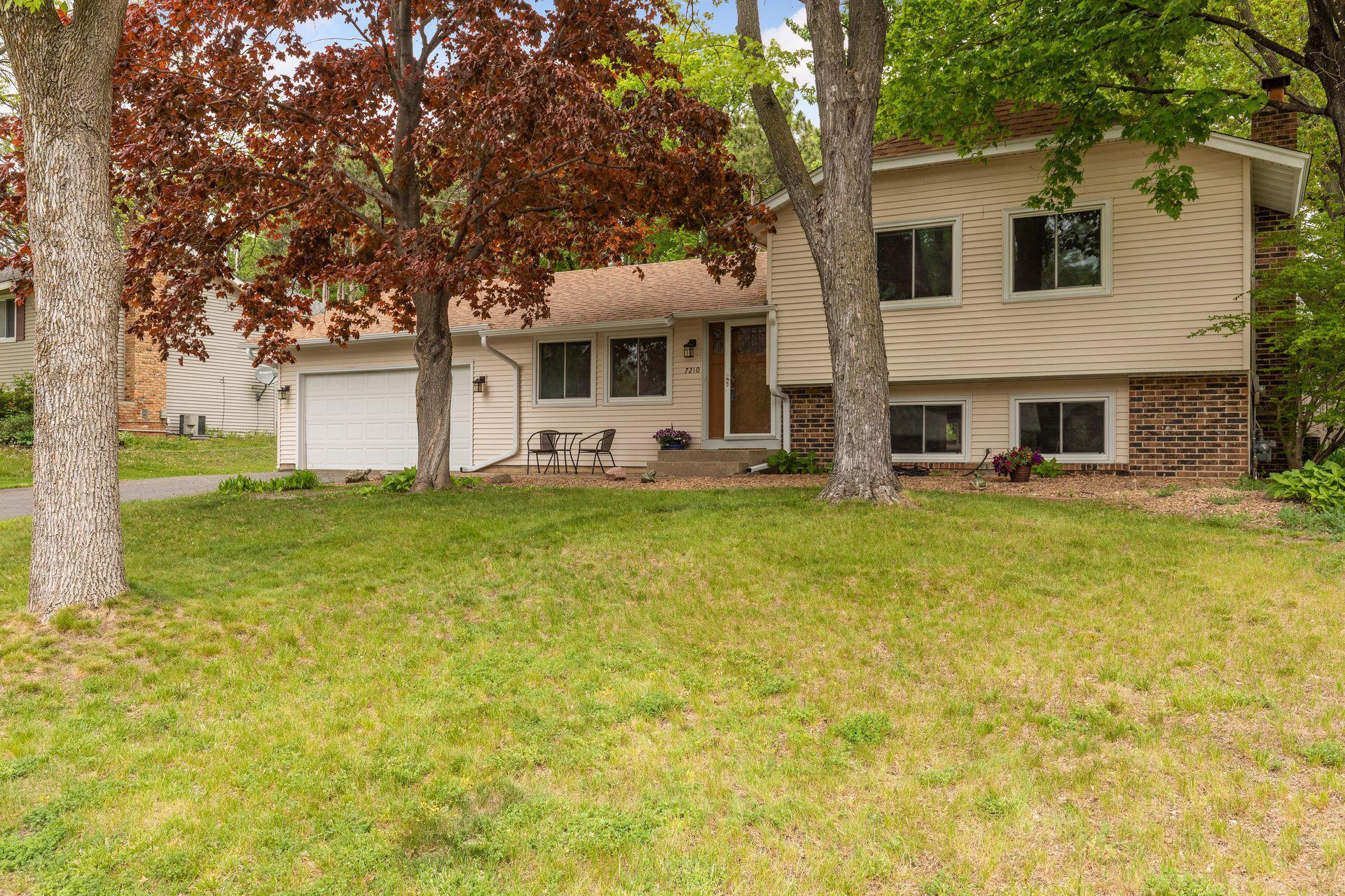 7210 Willow Road Maple Grove, MN 55369 - Photo 2 of 45 Gallery Image 2