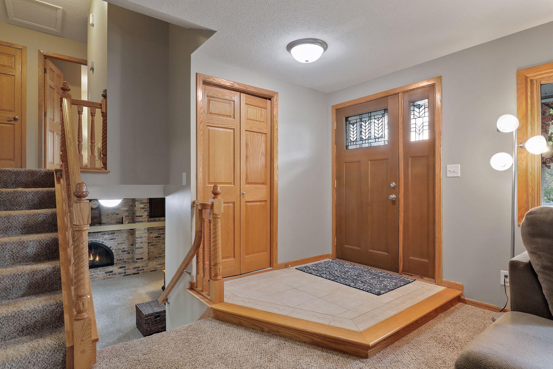 7210 Willow Road Maple Grove, MN 55369 - Photo 5 of 45 Gallery Image 5