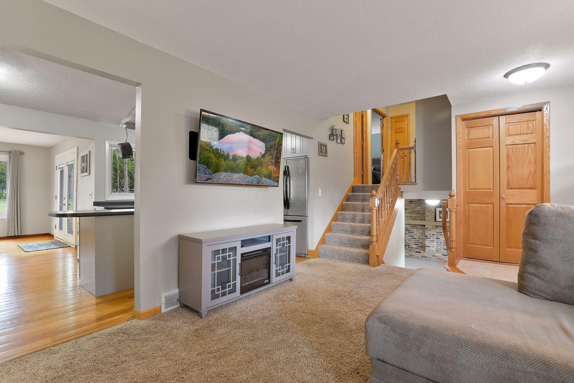 7210 Willow Road Maple Grove, MN 55369 - Photo 9 of 45 Gallery Image 9