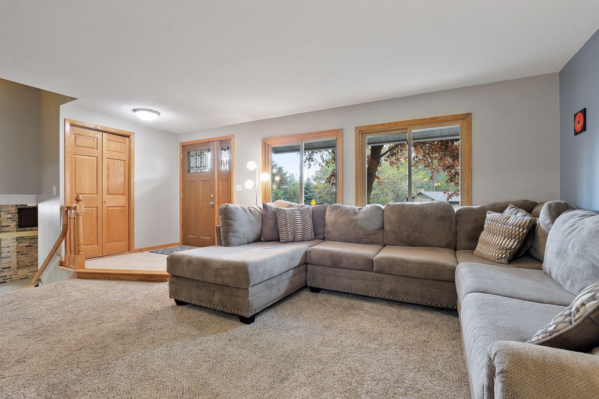 7210 Willow Road Maple Grove, MN 55369 - Photo 10 of 45 Gallery Image 10