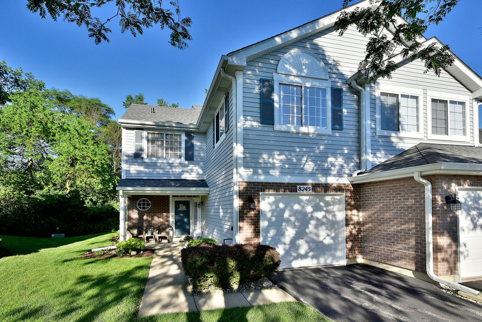 8245 Ripple Ridge Darien, IL 60561 - Photo 1 of 29